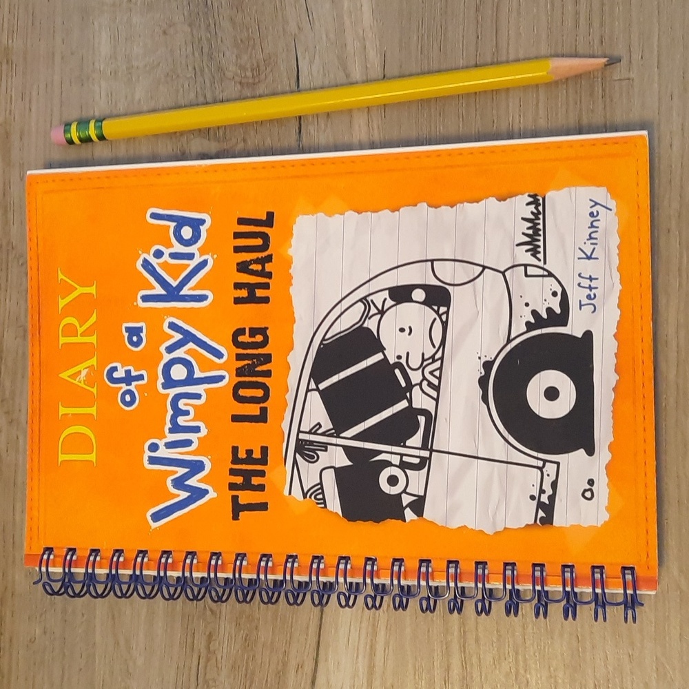 Secret Journal Diary of a wimpy kid - Picture 1 of 7